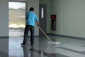 Manet propose des prestations de nettoyage telles que la mise à disposition d'agent de service